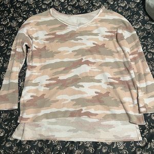 American Eagle Camo Soft and Sexy Top